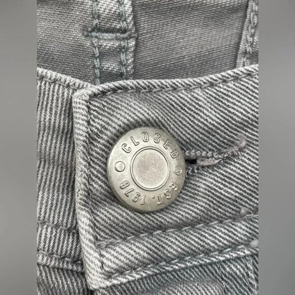 Closed  Francesca Moto Cropped  Jeans size 30 - Picture 3 of 10